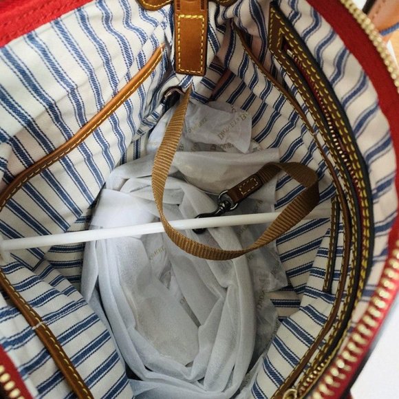 Dooney & Bourke Large Domed Satchel NWT - Picture 4 of 4